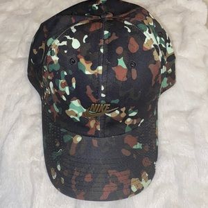 NEW NIKE CAP